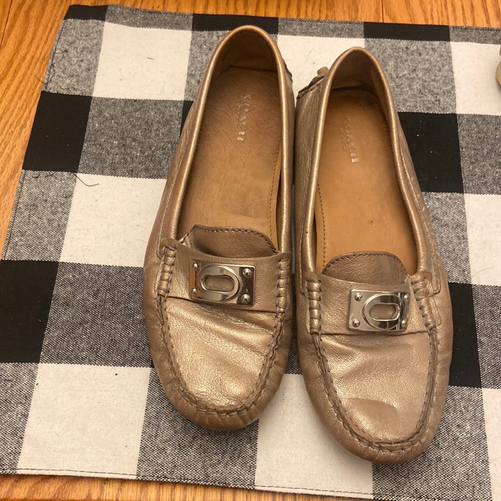 Coach flats